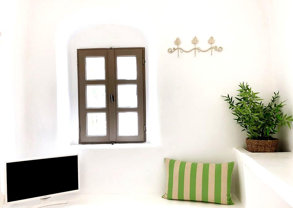 White Grape Suites